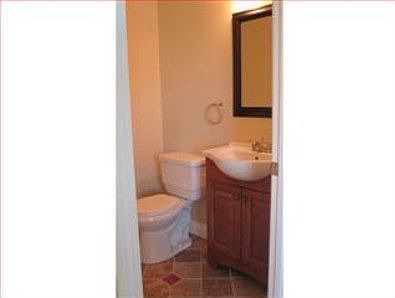 3rd image of 2380 Barlow Ave