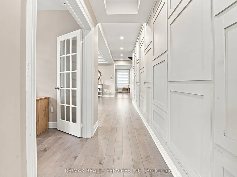 194 Coldwell Bay Cir — Photo 8