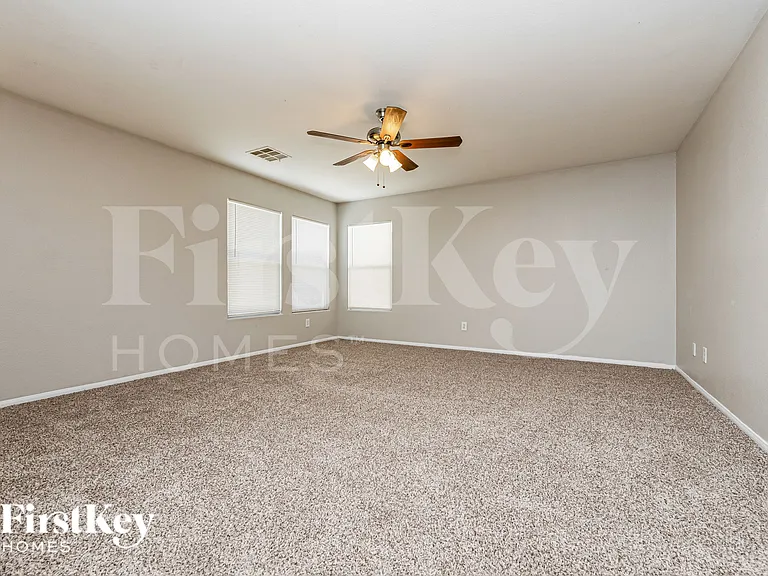 4913 Cherokee Run Ct — Photo 10