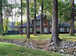 2801 Wildwood Creek Ln, Henderson, KY 42420