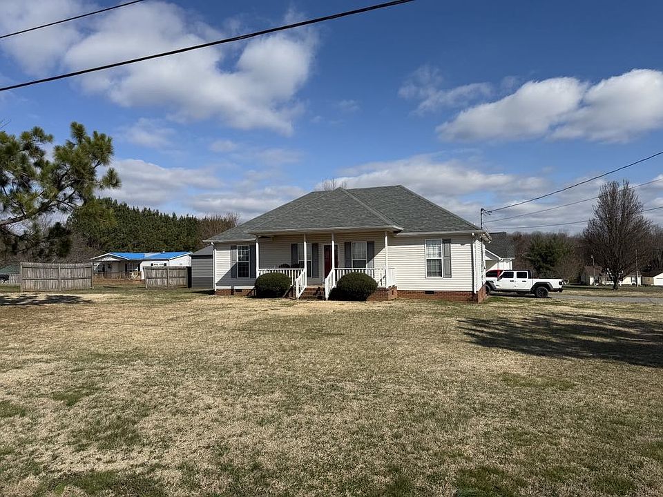 1st image of 2 Merideth Lynn Rd