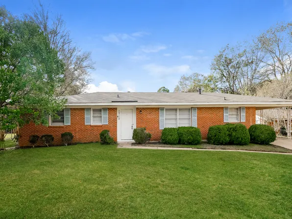 1712 Longmeadow Dr, Montgomery, AL 36106