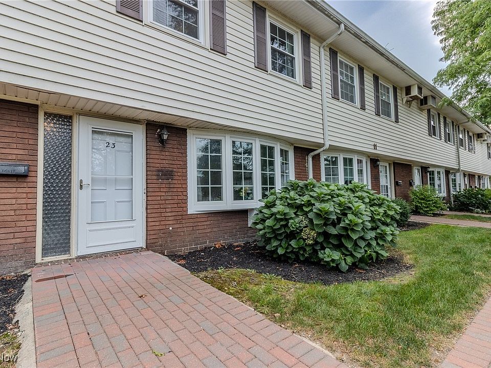 1st image of 11 Meadowlawn Dr Unit 23