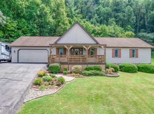 101 Abe Lincoln Ct, Elizabethton, TN 37643