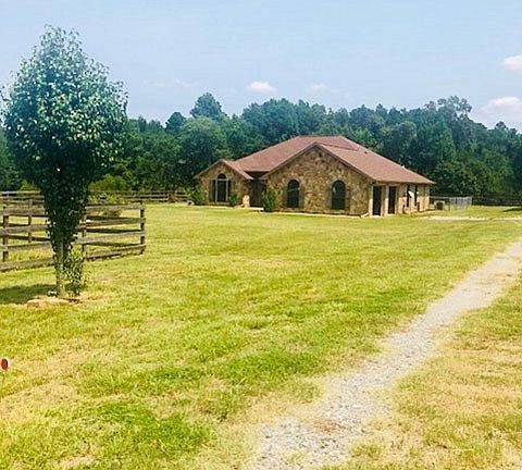 2nd image of 3520 County Road 341 N