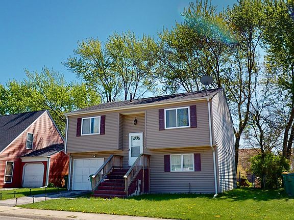 2nd image of 1117 W 59th Pl
