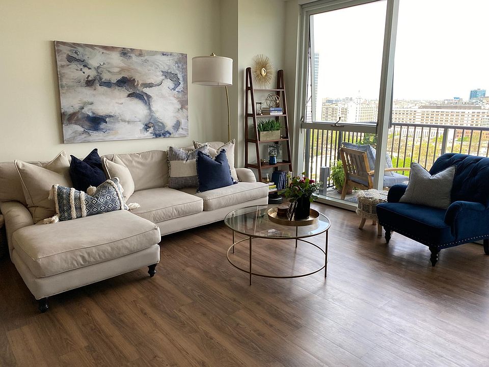 1st image of 875 N Orleans St #1603