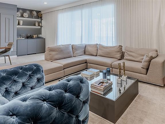 4th image of 2126 LELANI CIRCLE