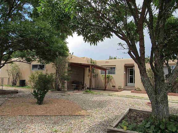 3rd image of 1008 Tierra Dr