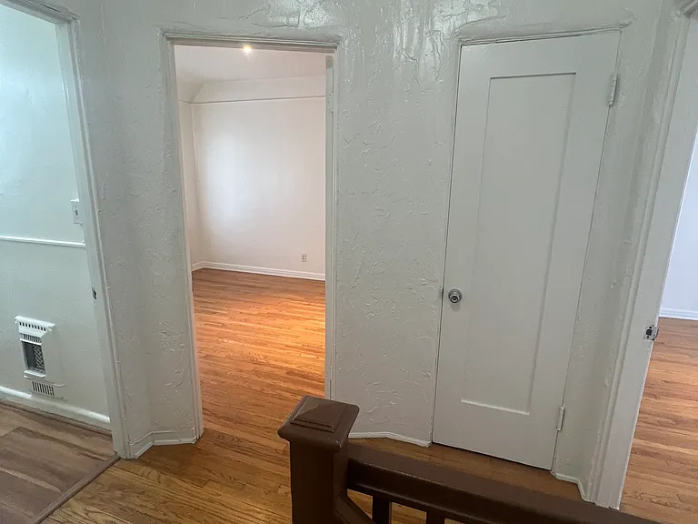 Upstairs landing/hall