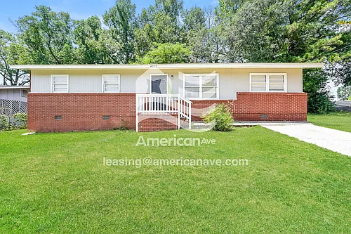 4902 Gardiner Dr Photo 1