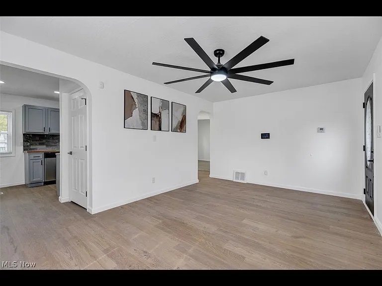 67 Pierce Ave — Photo 6