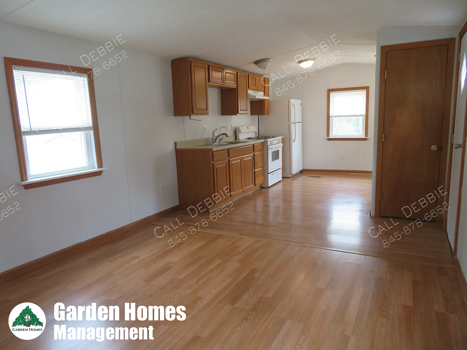 2 bed, 720 sqft, $1,950 — Photo 2