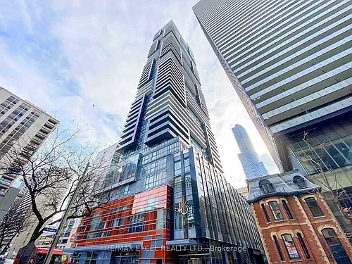 7 Grenville St #3301 Photo 1