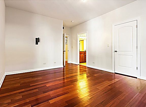 5th image of 3629 S Giles Ave Unit 1