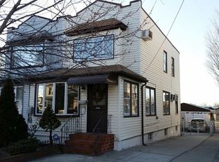 64-57 60 Avenue, Maspeth, NY 11378