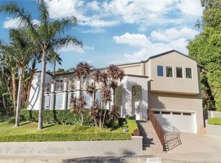 7923 Electra Dr, Los Angeles, CA 90046