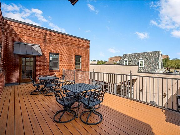 2nd image of 128 Saint Denis St #1