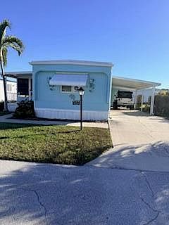2nd image of 102 N Warner Drive
