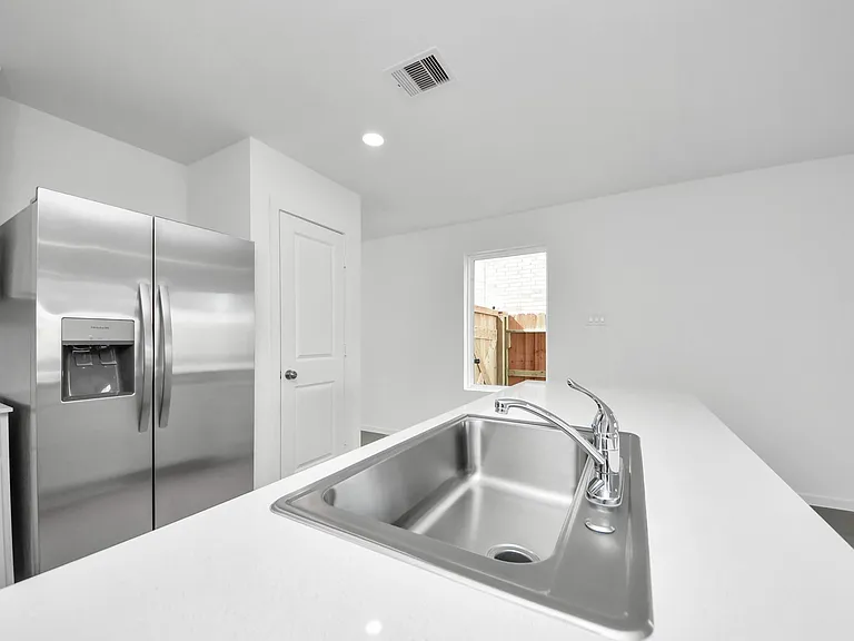 16831 Spotted Oak Dr — Photo 18