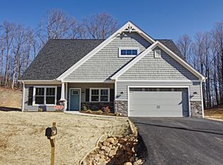 4281 Daugherty Rd, Salem, VA 24153