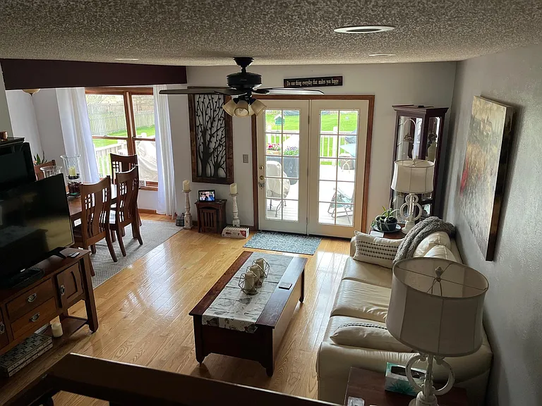 67 Plaza Ave #67 — Photo 8