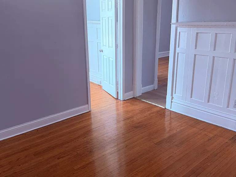 6547 S Harvard Ave — Photo 1