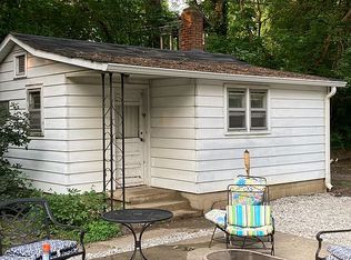 259 N 11th St, Clinton, IN 47842