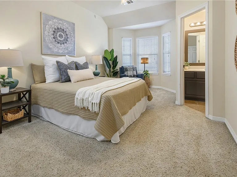 305 Holleman Dr E #102 — Photo 15