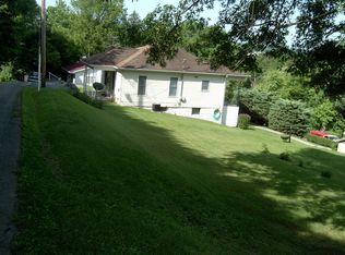 917 Brown St, Morgantown, WV