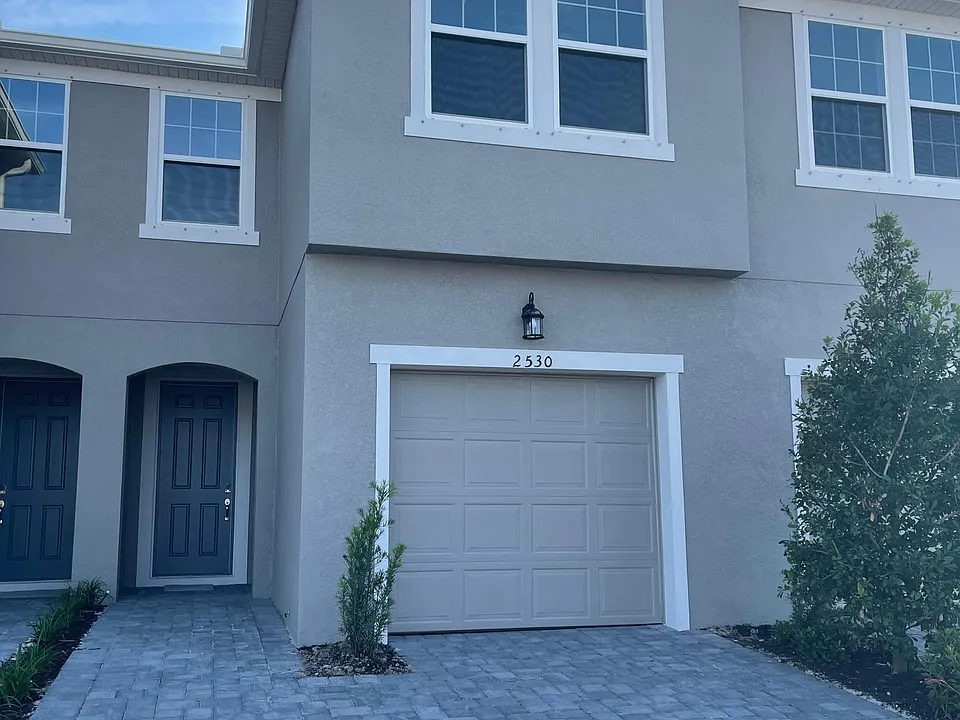 2530 Arbor Wind Dr