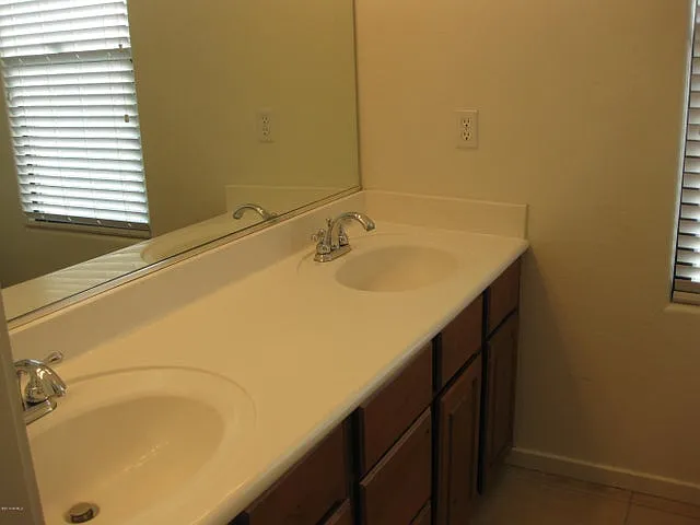 305 S Wilson St #111 — Photo 16