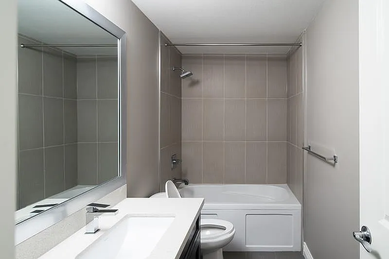 2 bed, 850 sqft, $1,800 — Photo 4