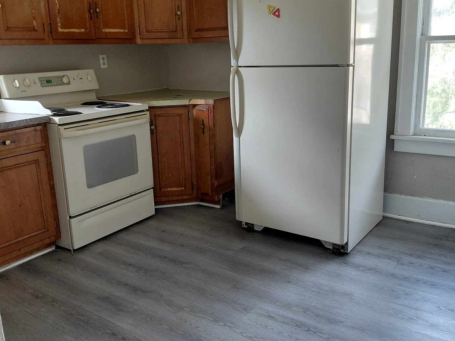 2 bed, 900 sqft, $1,090 — Photo 2
