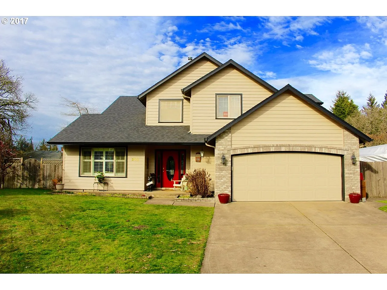 203 Beringer Ct photo 1