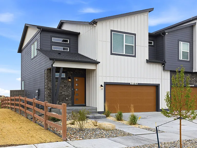 7389 Knapp Dr — Photo 7