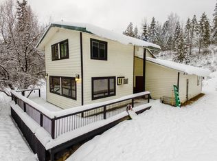 822 Smackout Pass Rd, Ione, WA 99139