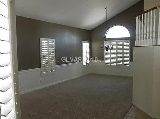 3874 Rugen Ave — Photo 12