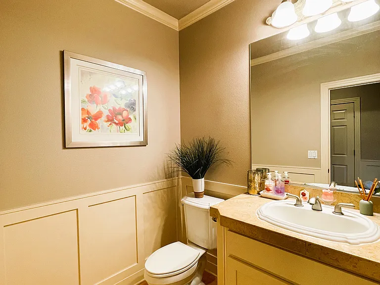 12799 NW Lilywood Dr — Photo 18