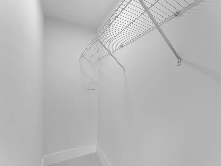 2425 Presidential Way #704 — Photo 18