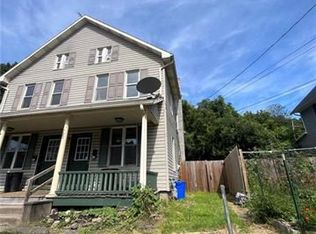 725 S Main St, Bangor, PA 18013