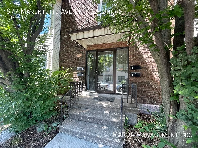 977 Marentette Ave #1 — Photo 27