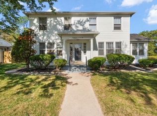 63 Kenwood St, Hammond, IN 46324