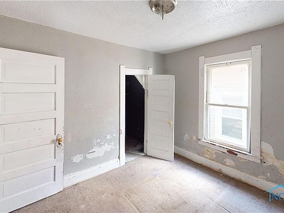 4th image of 53 Walbridge Ave