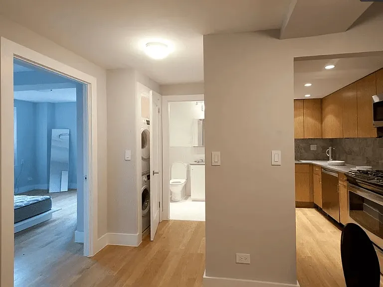 752 W End Ave #16B — Photo 3