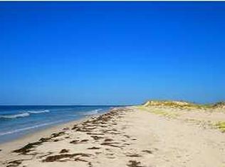 878 Gulf Shore Dr, Carrabelle, FL 32322