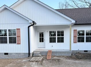 8681 Sparta Hwy, Sparta, TN 38583