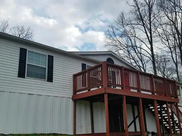 83 Mayfield Rd, Morgantown, WV 26508