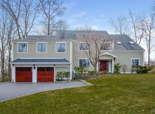 4 Cobblers Ln, Armonk, NY 10504