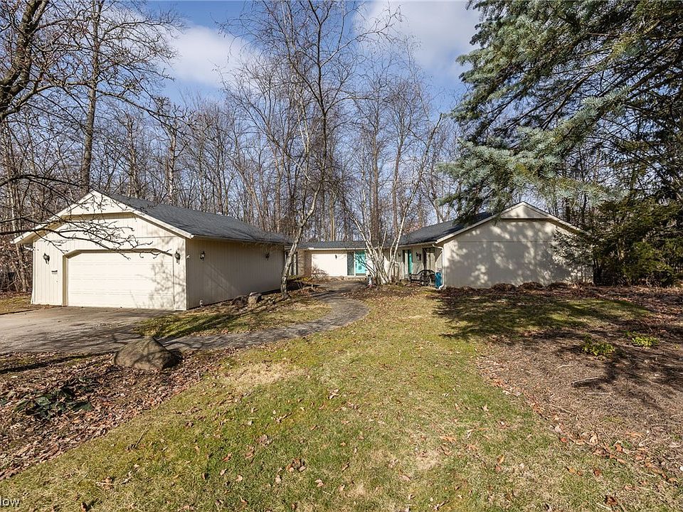 1st image of 11531 Pine Tree Pl